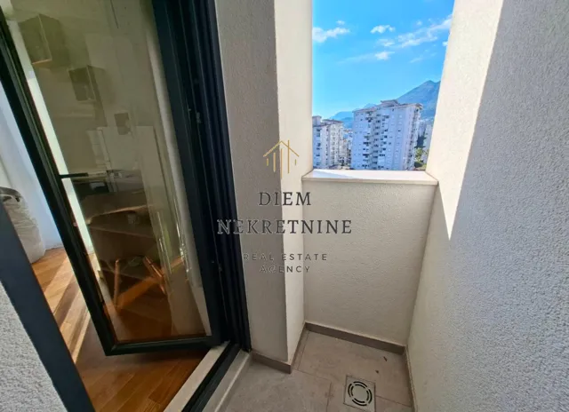 Rent, studio apartment, 22m², Centar, Bar
