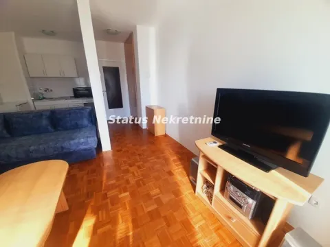 Izdavanje, garsonjera, 33m², Novo naselje, Novi Sad - image 6