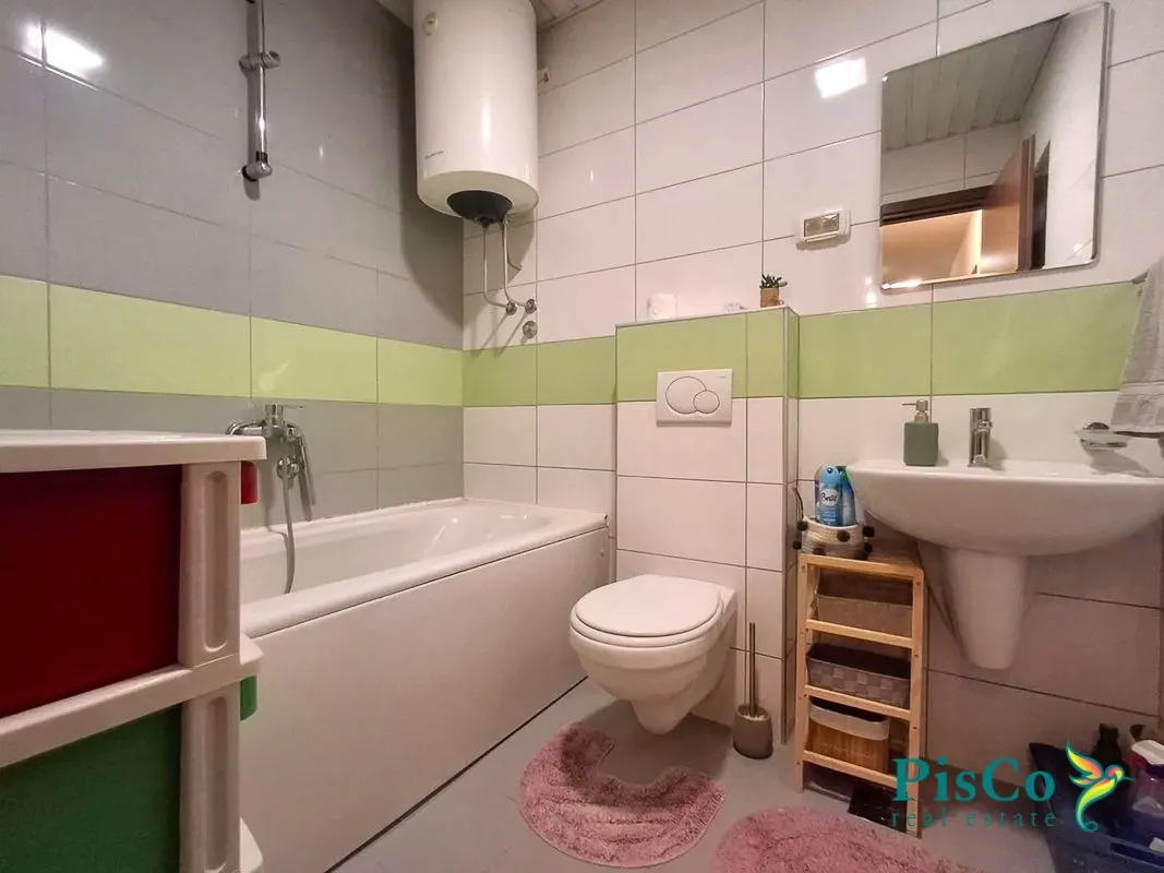 Rent, two bedroom apartment, 74m², City Kvart, Podgorica