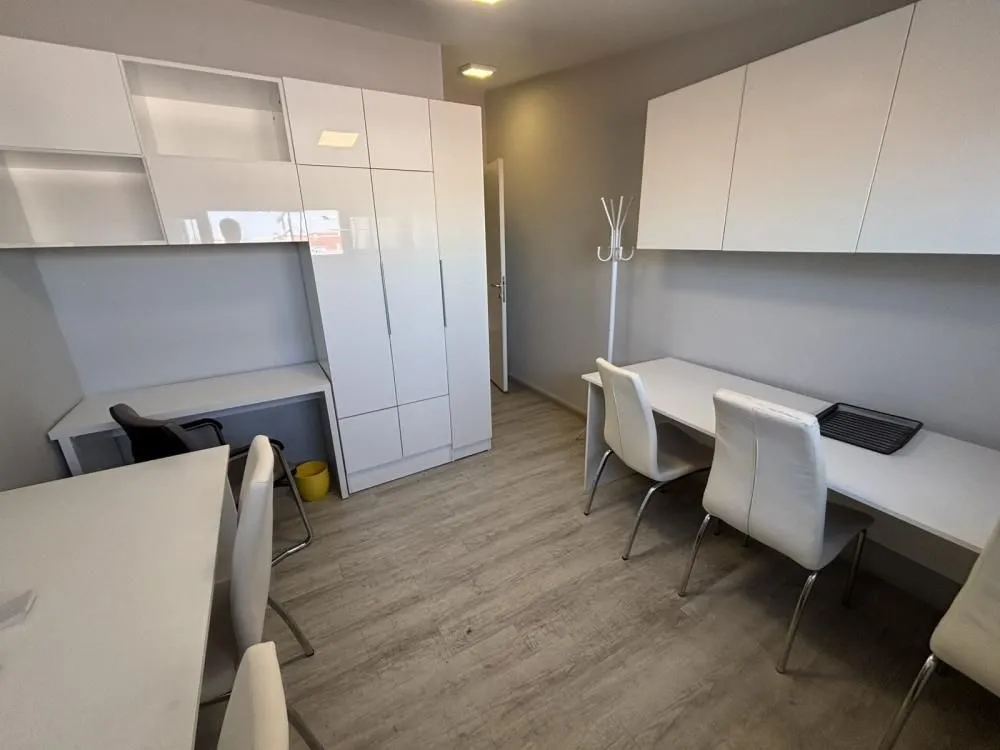 Prodaja, stan, 118m², Đeram Pijaca, Beograd