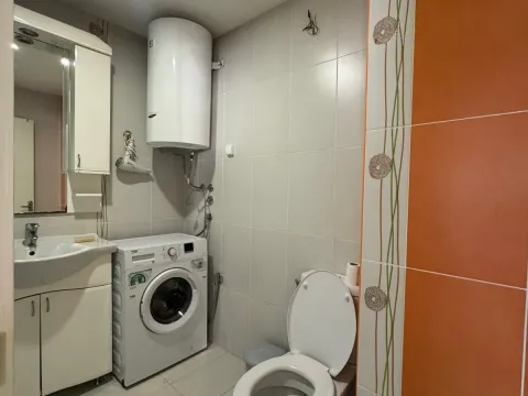 Rent, one bedroom apartment, 38m², Budva okolina, Budva - image 11