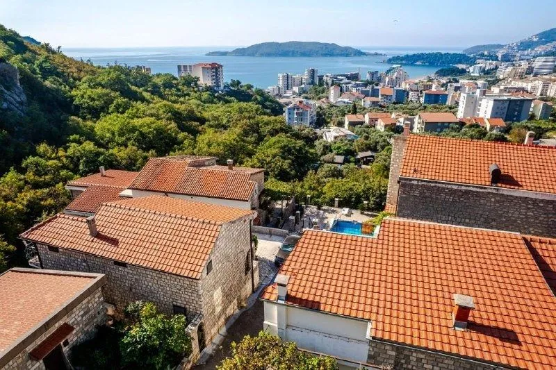 Sale, house, 237m², Bečići, Budva