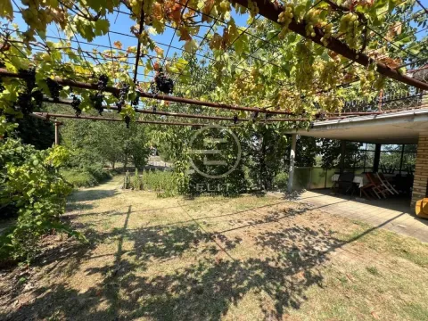 Prodaja, kuća, 99m², Karagača, Petrovaradin