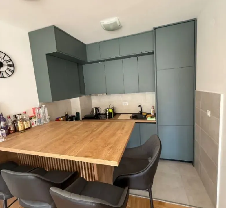 Prodaja, jednosoban stan, 48m², Stari Aerodrom, Podgorica