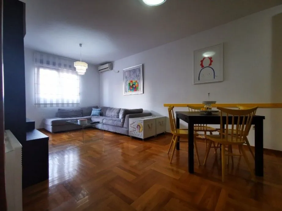 Rent, apartment, 45m², Stari Aerodrom, Podgorica