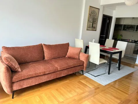 Sale, two bedroom apartment, 87m², Bečići, Budva - image 9