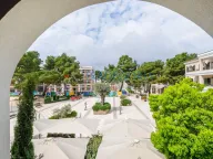 Sale, one bedroom apartment, 70m², Luštica, Herceg Novi - image 11