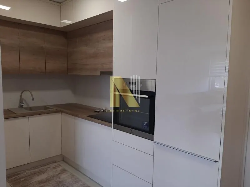 Izdavanje, dvosoban stan, 47m², Grbavica, Novi Sad Sve Podlokacije