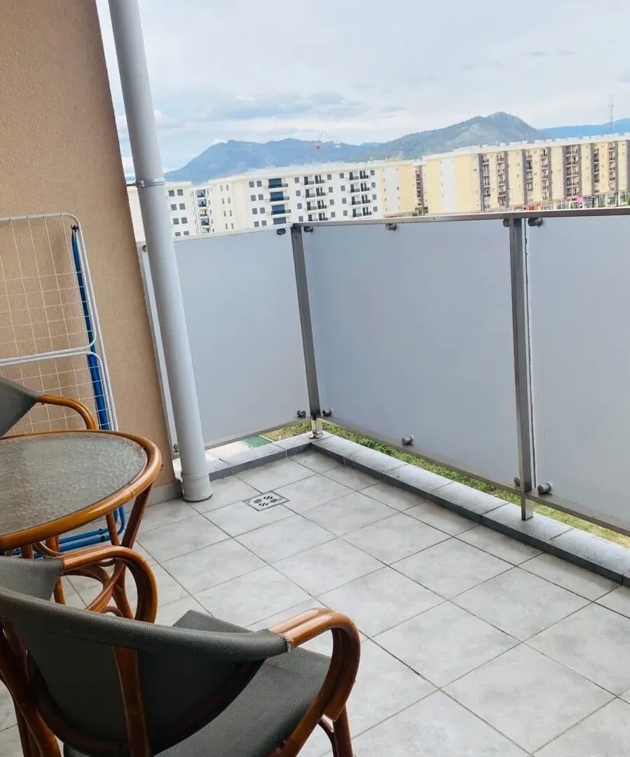 Izdavanje, jednosoban stan, 47m², City Kvart, Podgorica
