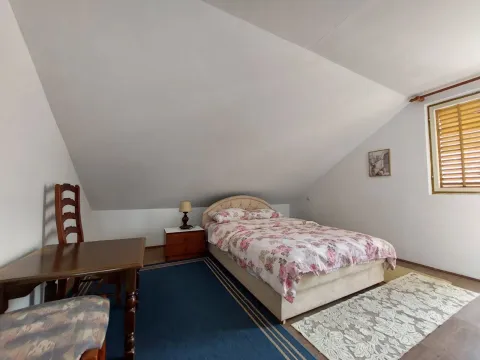 Rent, two bedroom apartment, 70m², Kalimanj, Tivat - image 7
