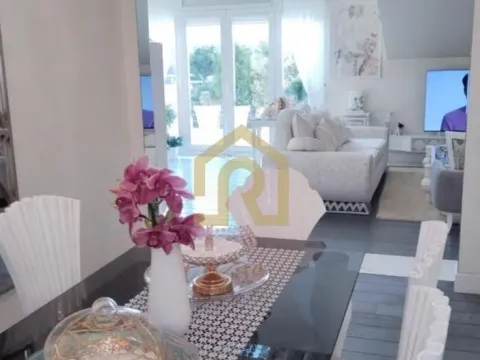 Prodaja, trosoban stan, 141m², Autokomanda, Voždovac Sve Podlokacije - image 7