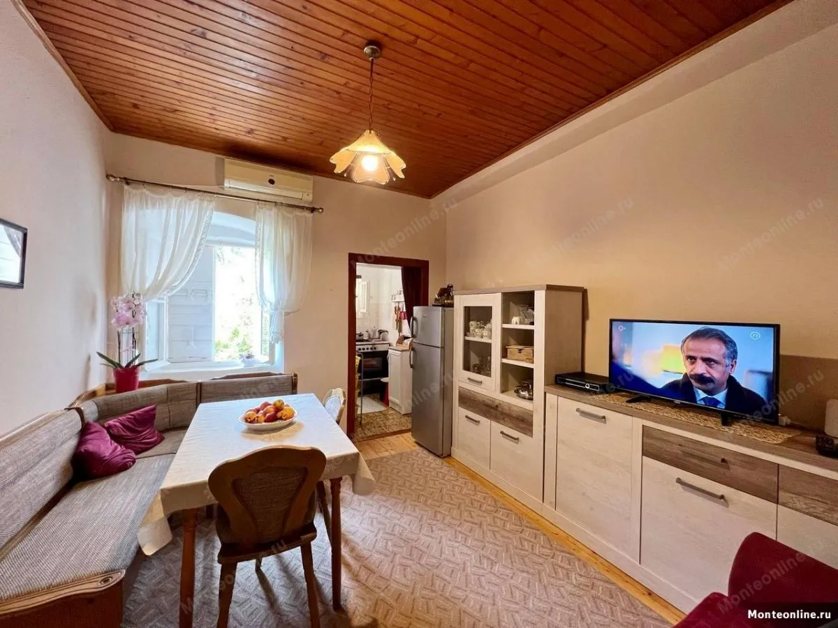 Sale, house, 235m², Prčanj, Kotor