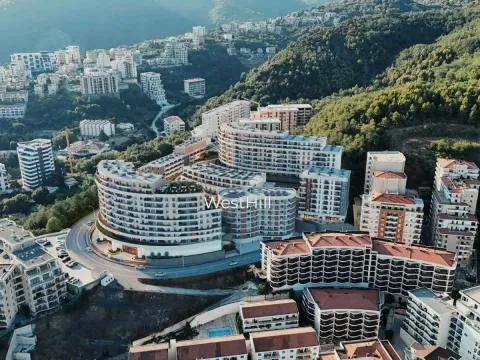 Sale, one bedroom apartment, 57m², Bečići, Budva - image 8
