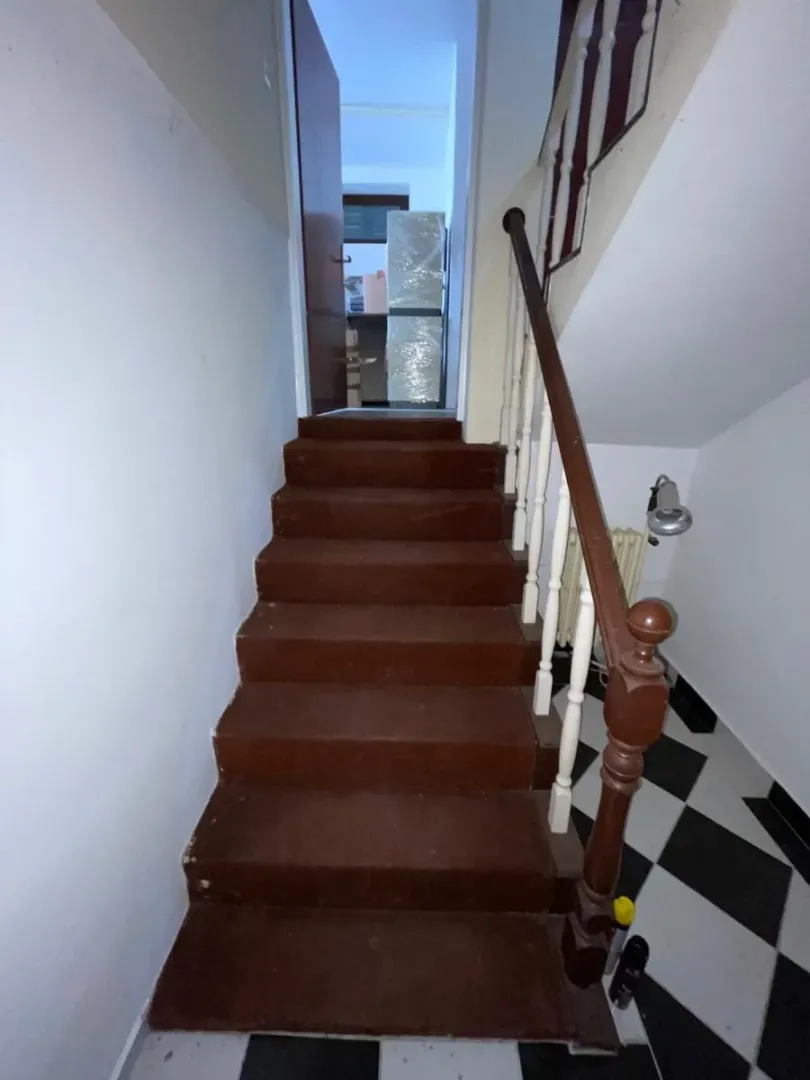 Prodaja, kuća, 275m², Kać, Novi Sad Sve Podlokacije