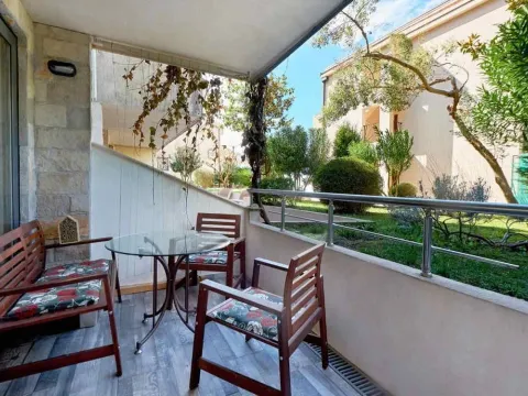 Prodaja, dvosoban stan, 57m², Budva, Crna Gora - image 17