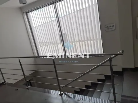 Izdavanje, poslovni prostor, 2776m², Zemun Sve Podlokacije, Beograd - image 18