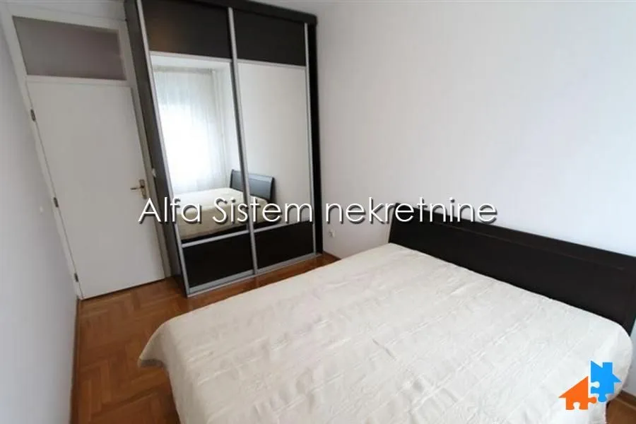 Rent, three bedroom apartment, 80m², Novi Beograd Sve Podlokacije, Beograd