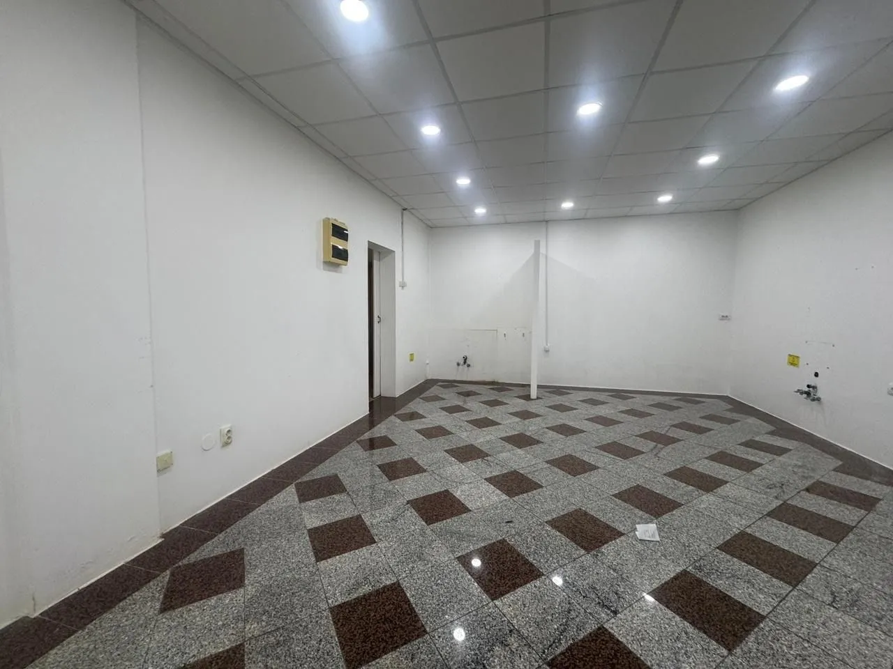 Sale, office space, 52m², Seljanovo, Tivat