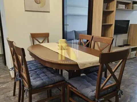 Izdavanje, dvosoban stan, 60m², Centar, Novi Sad - image 14