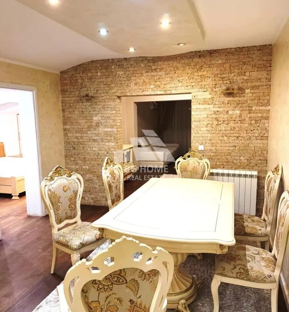 Sale, three bedroom apartment, 107m², Vojvode Vlahovica, Beograd