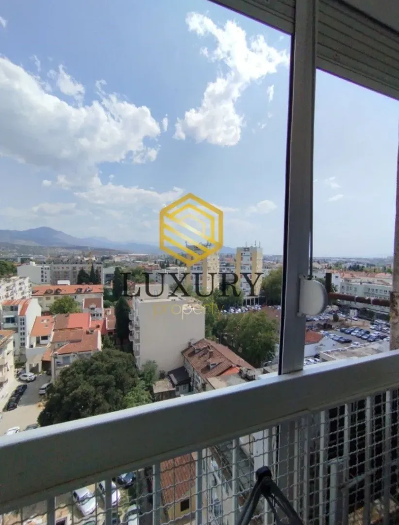 Rent, apartment, 65m², Centar, Podgorica