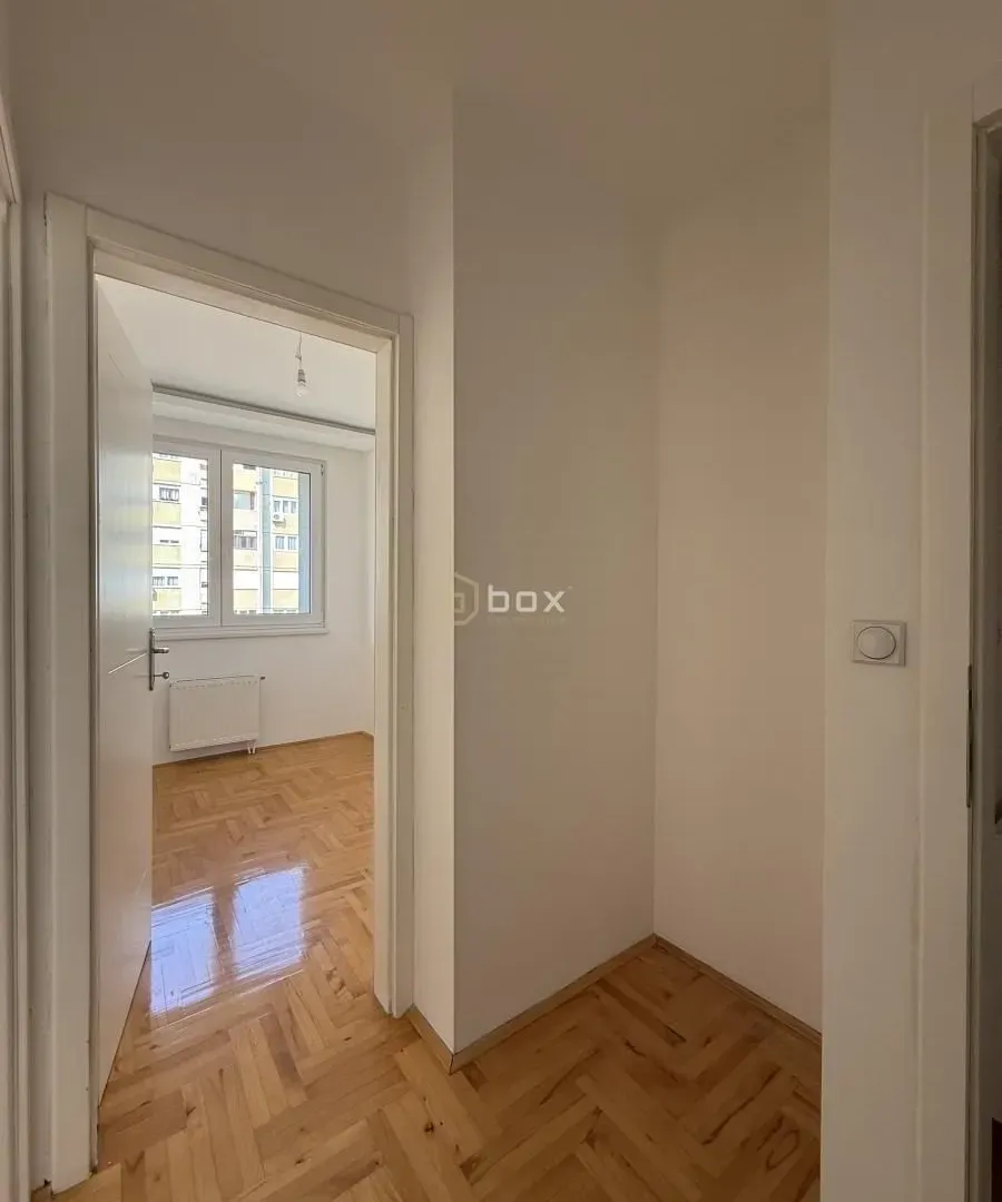 Prodaja, dvosoban stan, 65m², Medijana, Niš
