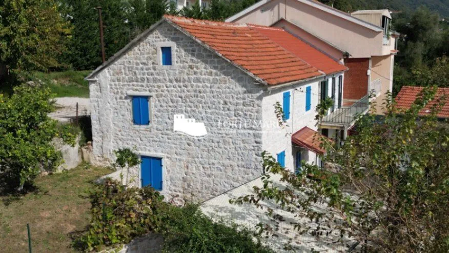 Prodaja, kuća, 76m², Đenovići, Herceg Novi