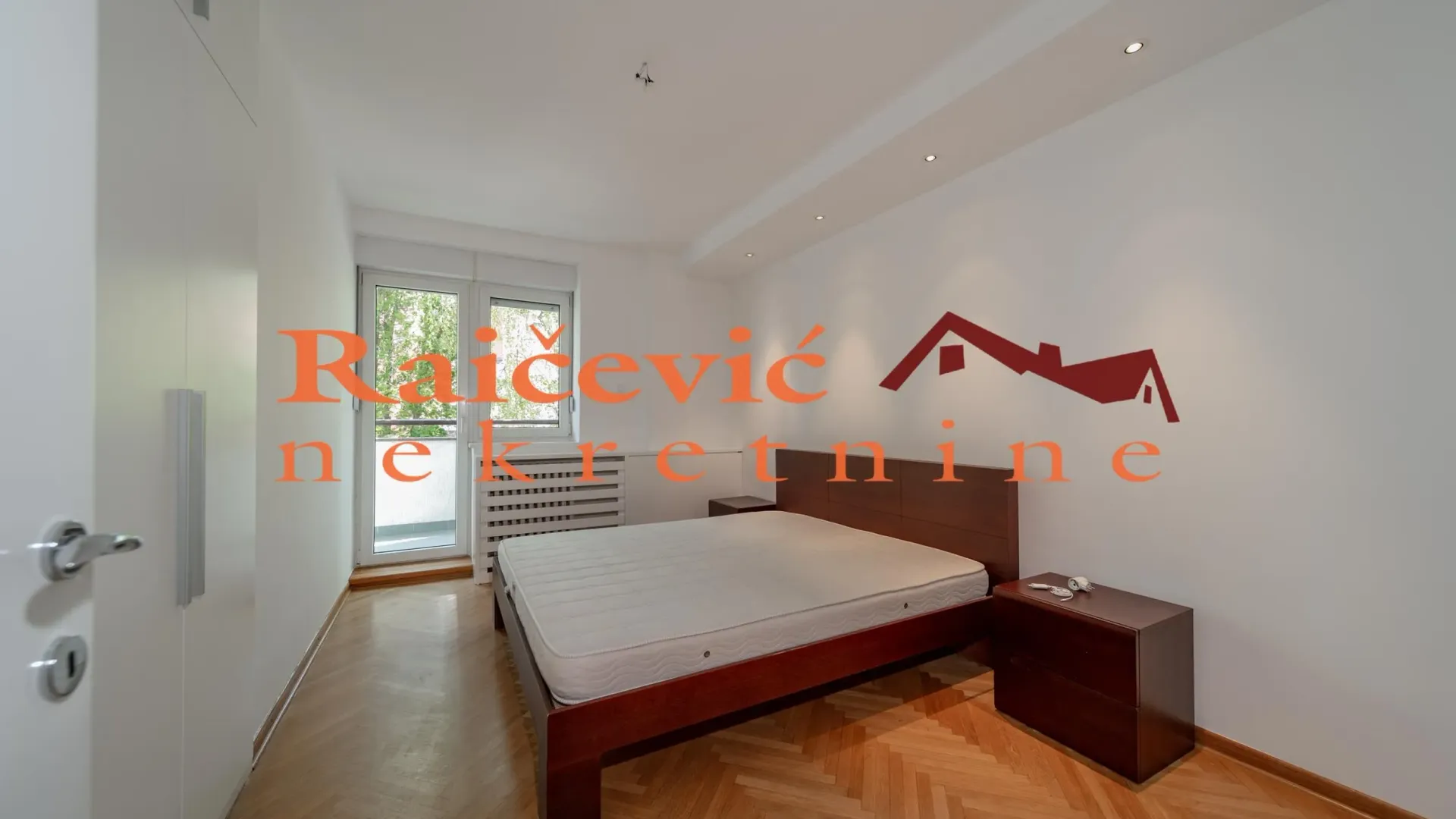 Rent, three bedroom apartment, 102m², Čukarica, Beograd