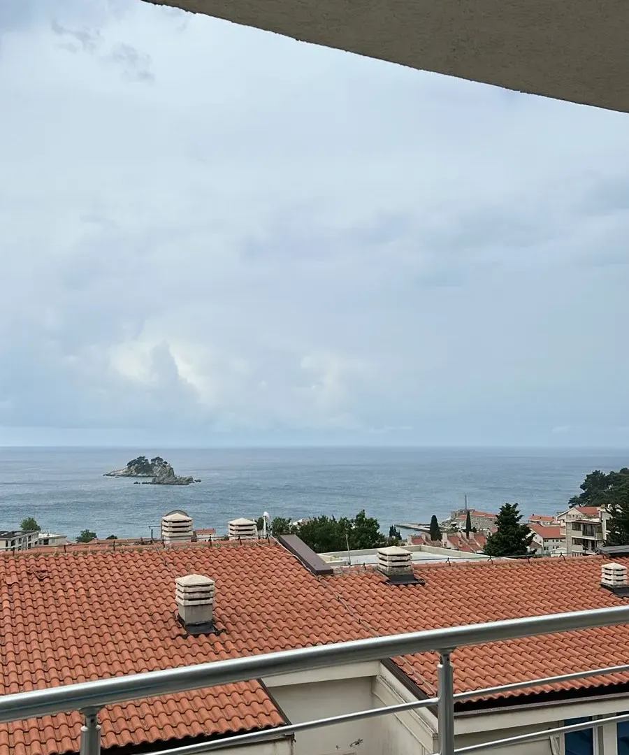 Sale, one bedroom apartment, 85m², Petrovac, Budva