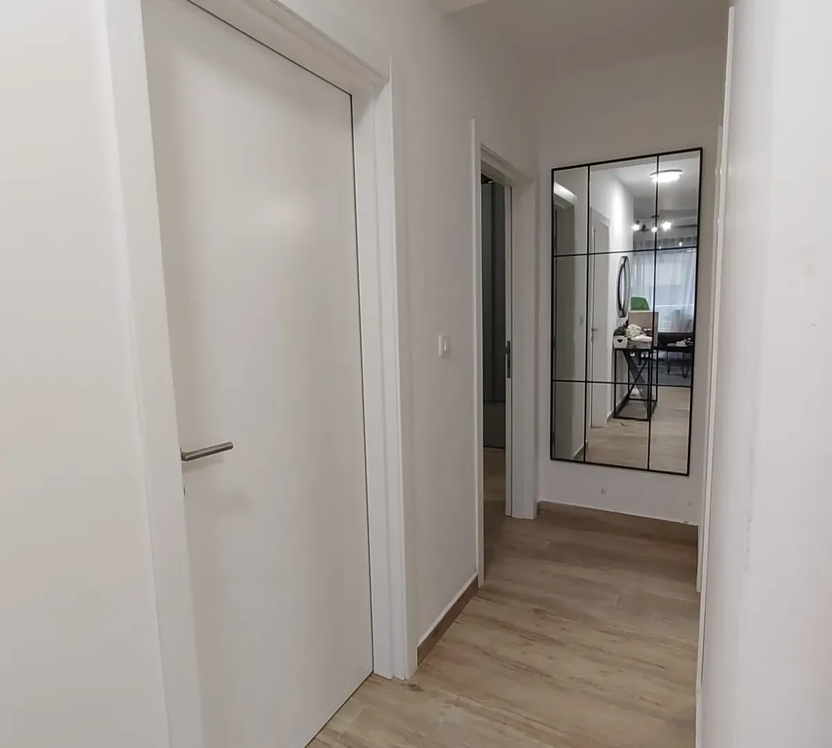 Prodaja, dvosoban stan, 80m², Bečići, Budva