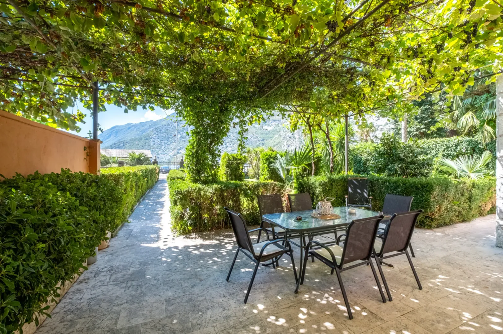 Sale, house, 112m², Risan, Kotor