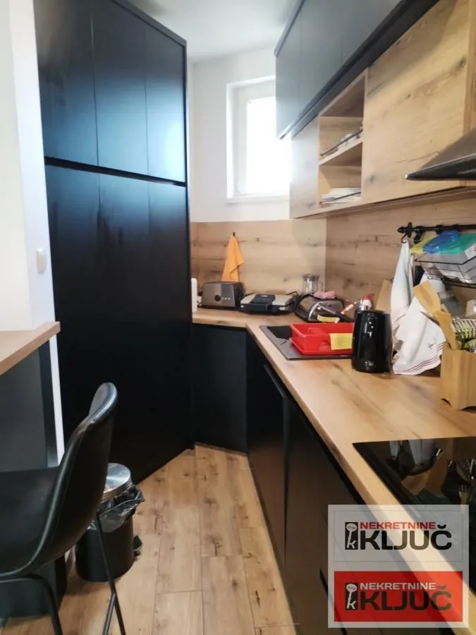 Rent, three bedroom apartment, 67m², Bulevar patrijarha Pavla, Novi Sad Sve Podlokacije