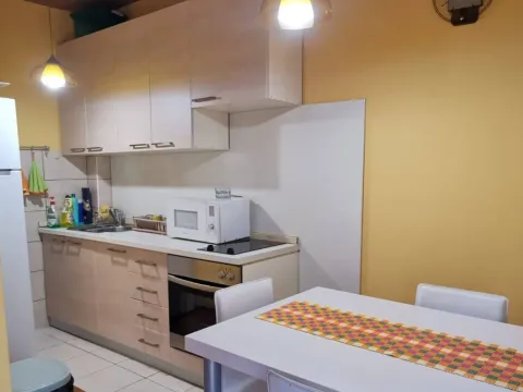 Sale, two bedroom apartment, 77m², Petrovac, Budva - image 2