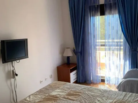 Sale, one bedroom apartment, 55m², Petrovac, Budva - image 2