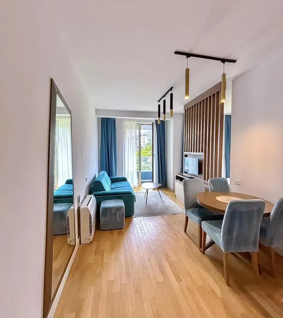 Prodaja, jednosoban stan, 40m², Bečići, Budva