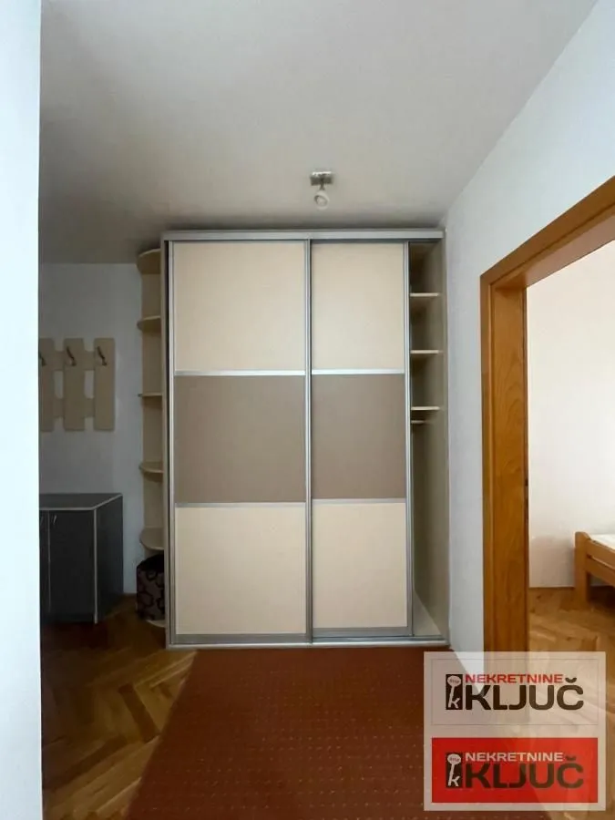 Izdavanje, jednosoban stan, 41m², Nova Detelinara, Novi Sad Sve Podlokacije