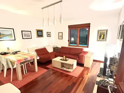 Prodaja, jednosoban stan, 48m2, Žabljak Prodaja, jednosoban stan, 48m2, Žabljak