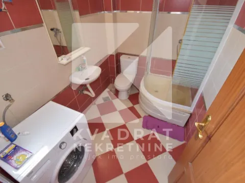 Izdavanje, dvosoban stan, 60m², Murtovina, Podgorica - image 7