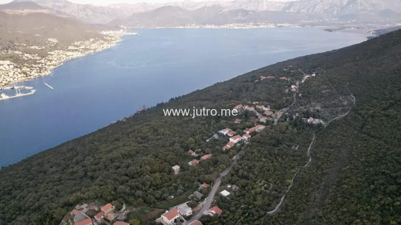 Sale, land lot, 1680m², Herceg Novi, Crna Gora