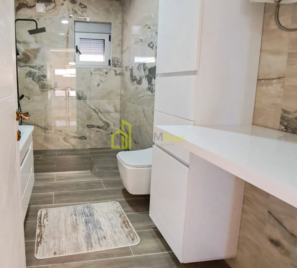 Rent, house, 170m², Bar, Crna Gora