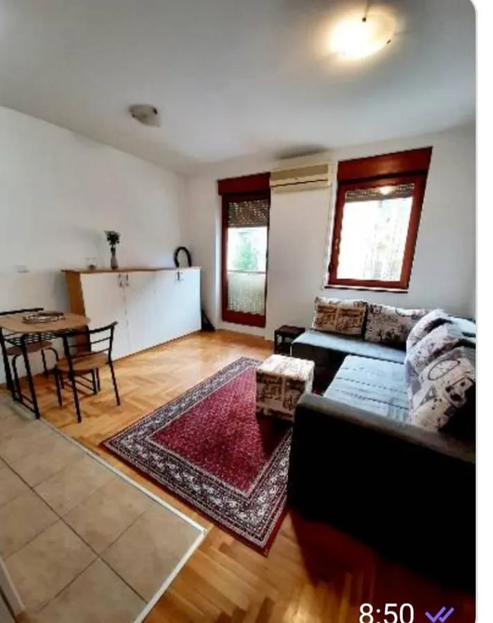 Izdavanje, garsonjera, 25m², Nova Detelinara, Novi Sad Sve Podlokacije