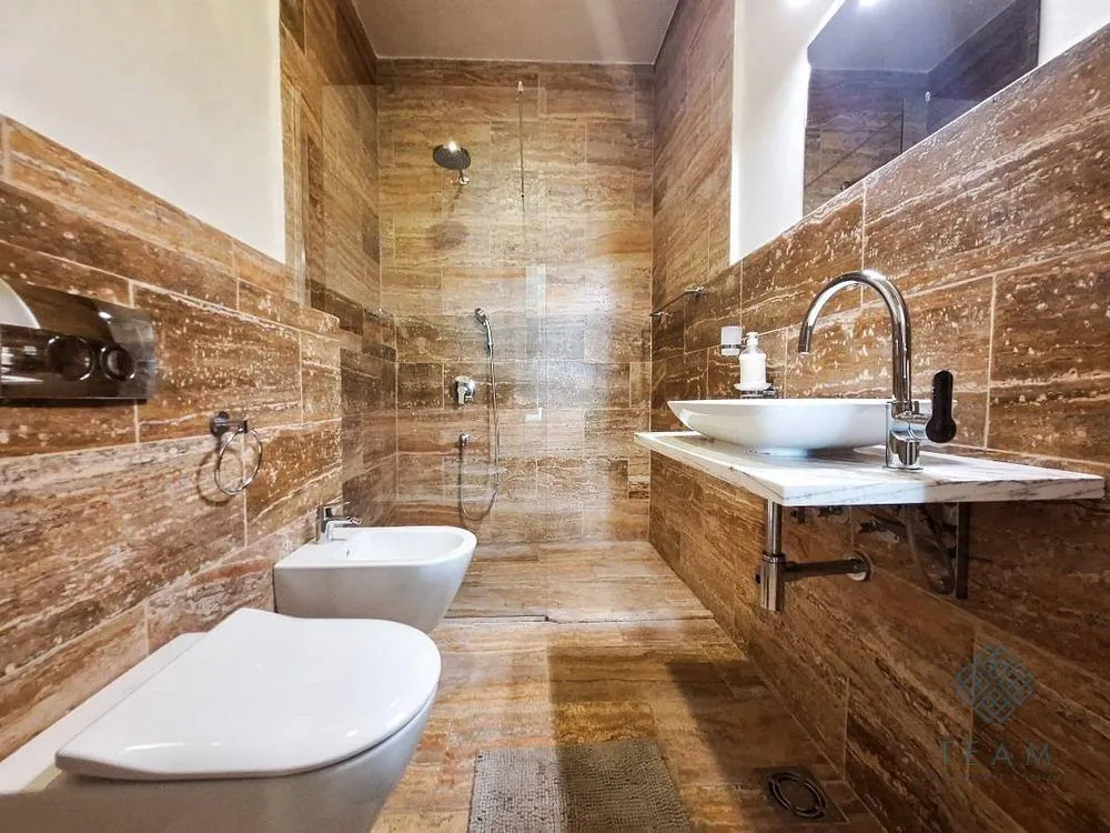 Rent, house, 140m², Reževići, Budva