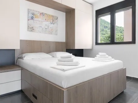 Sale, one bedroom apartment, 60m², Mažina, Tivat - image 10