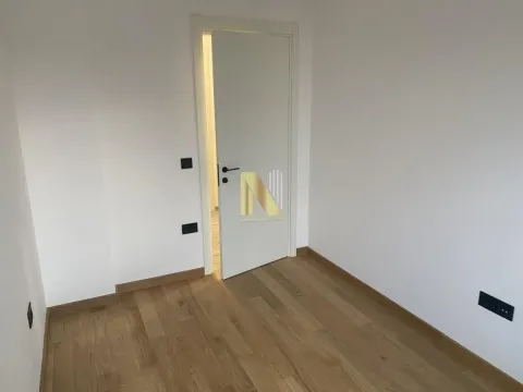 Izdavanje, dvosoban stan, 44m², Grbavica, Novi Sad Sve Podlokacije - image 7