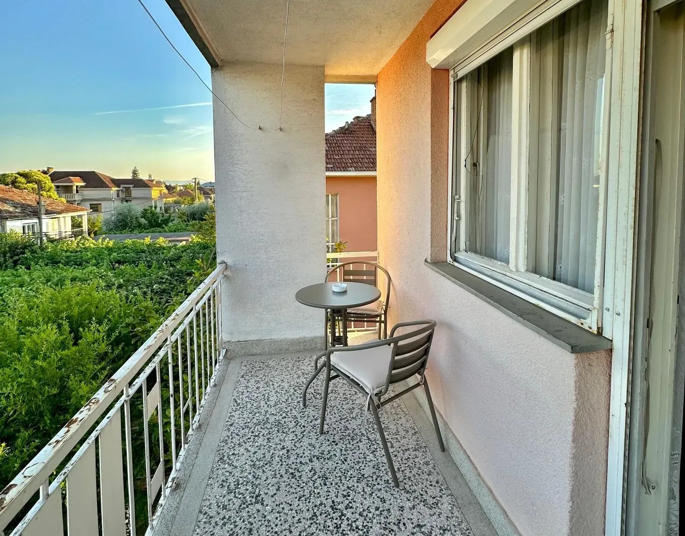 Izdavanje, trosoban stan, 107m², Masline, Podgorica