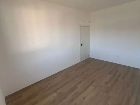 Sale, house, 225m², Polje, Bar - image 12