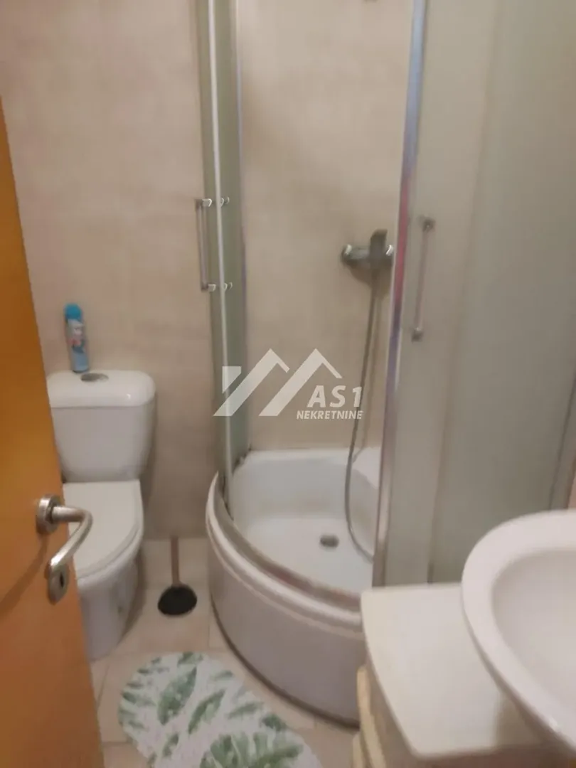 Izdavanje, jednosoban stan, 30m², Liman 4, Novi Sad Sve Podlokacije