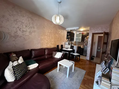 Sale, one bedroom apartment, 40m², Pobrežje, Podgorica - image 2