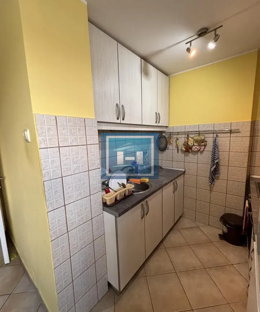 Prodaja, trosoban stan, 73m², Centar, Jagodina