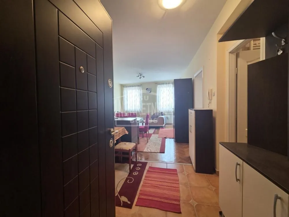 Prodaja, dvosoban stan, 52m², Prozivka, Subotica